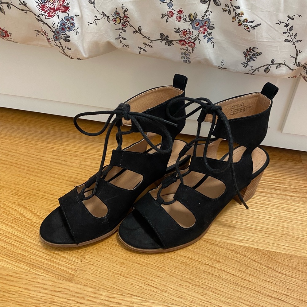 Madden Girl black lace up heals